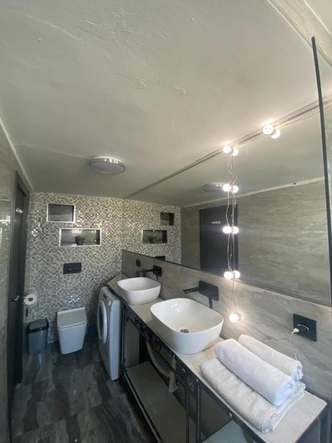 Luxury Apartments Near Bacvice Beach Split Exterior photo